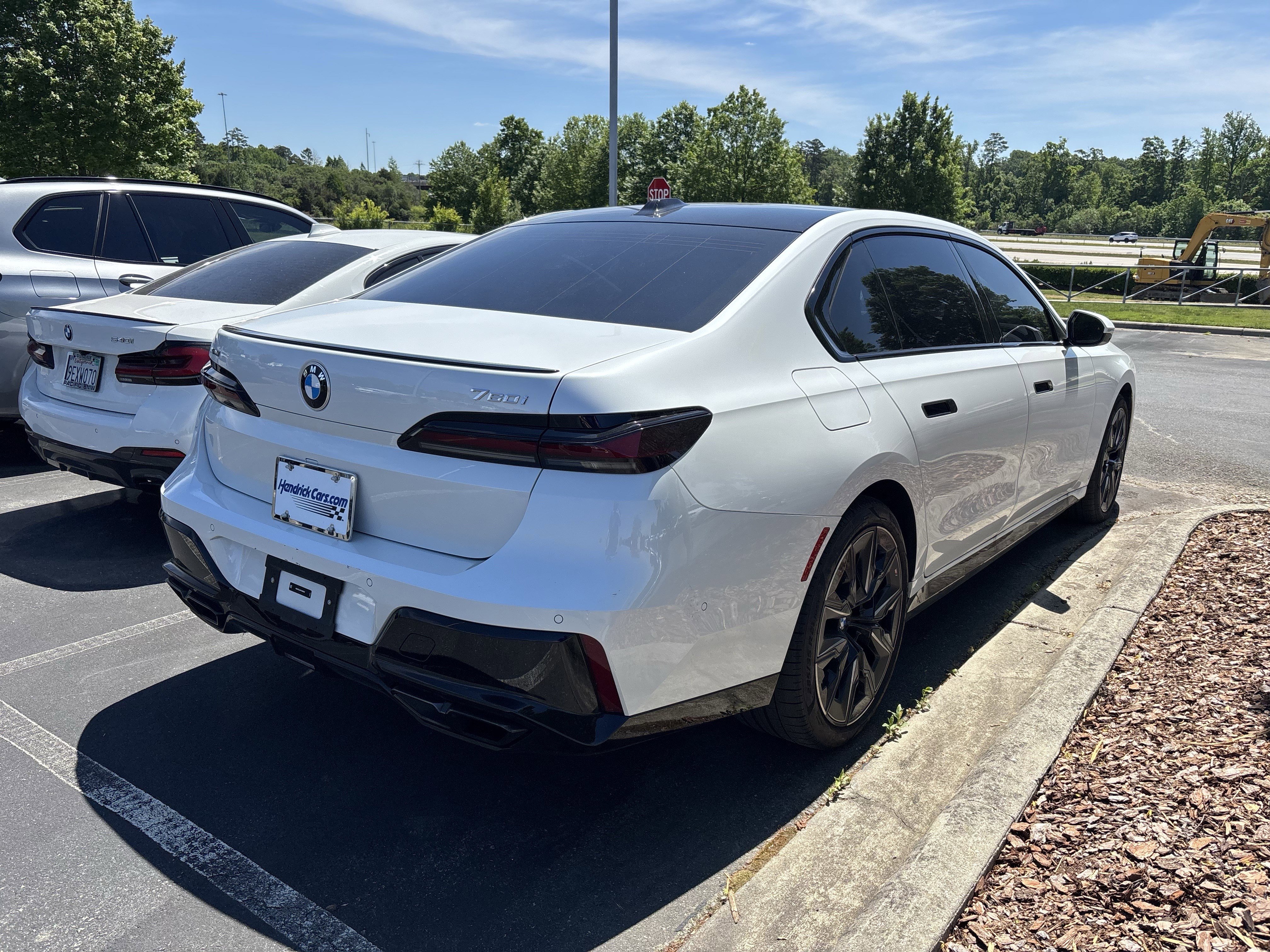 Certified 2023 BMW 760i xDrive AWD/4WD image 23