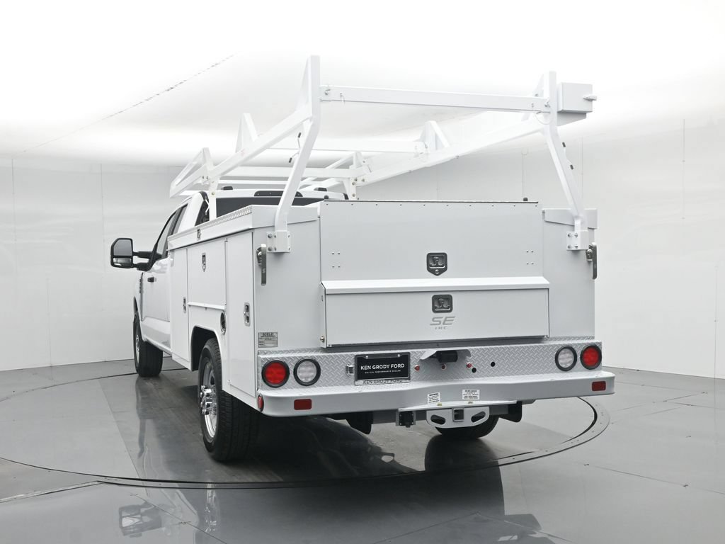 New 2026 Ford F350 XL w/ XL Chrome Package RWD image 37