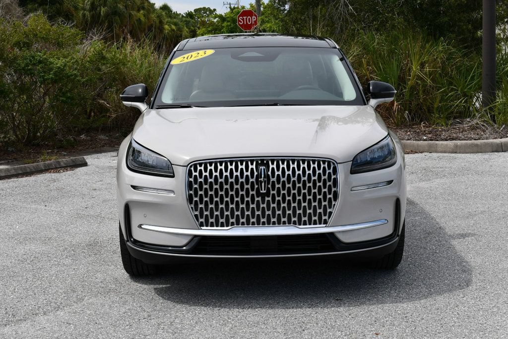 Used 2023 Lincoln Corsair FWD w/ Equipment Group 101A image 38