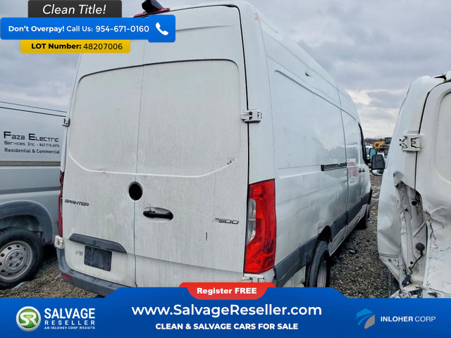 Used 2021 Mercedes-Benz Sprinter 3500 image 4