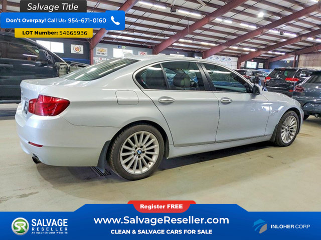 Used 2011 BMW 535i xDrive Sedan AWD/4WD image 4