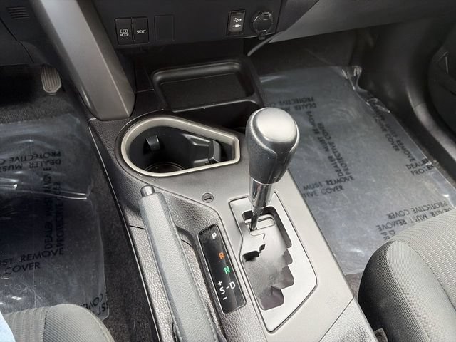 Used 2016 Toyota RAV4 LE AWD/4WD image 20