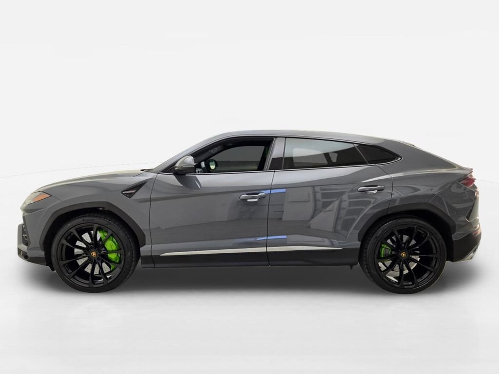 Used 2022 Lamborghini Urus AWD/4WD image 12