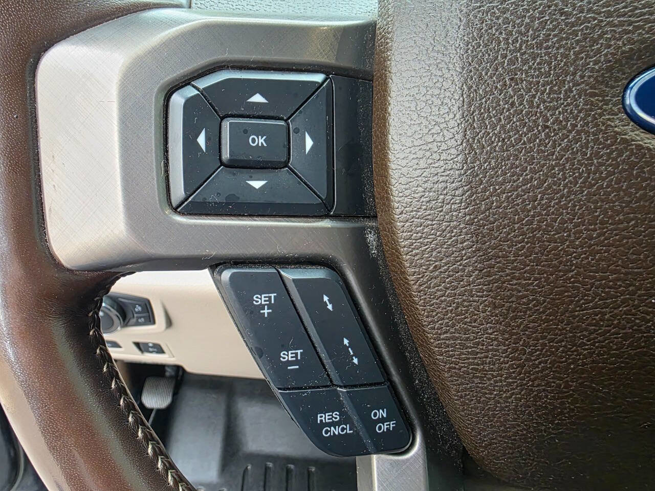 Used 2019 Ford F250 Limited image 21