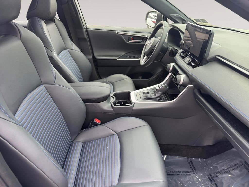 Used 2024 Toyota RAV4 XSE w/ Advanced Technology Package image 15