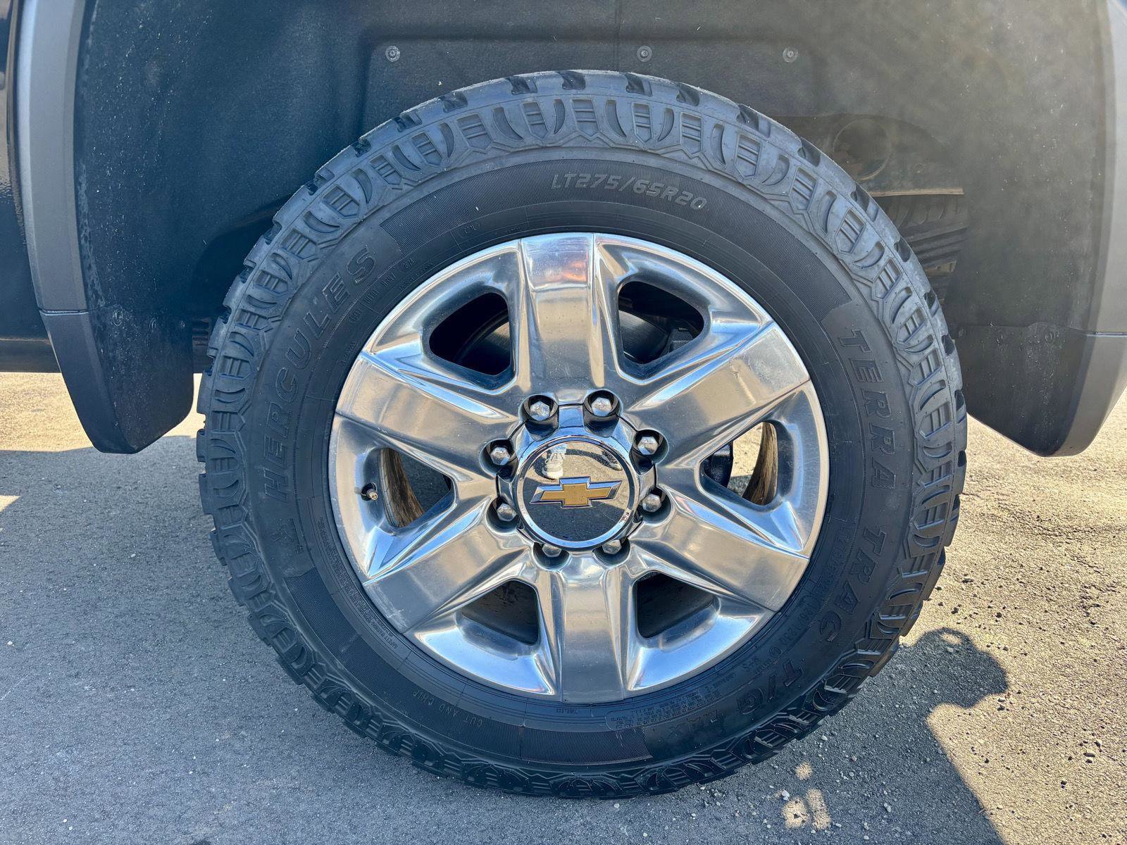 Used 2022 Chevrolet Silverado 2500 LTZ w/ LTZ Texas Edition image 21