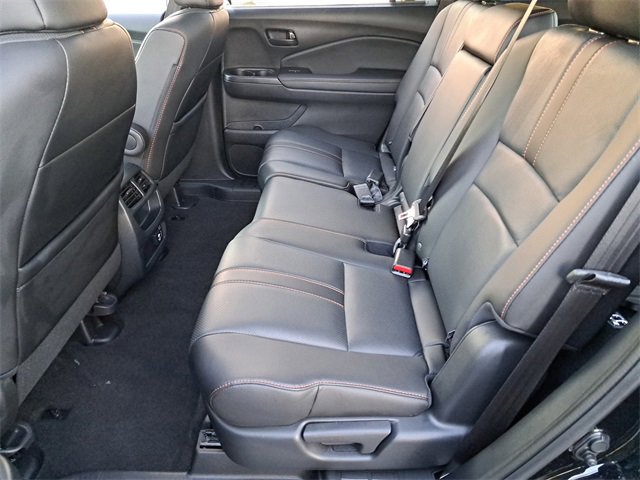 Used 2023 Honda Passport TrailSport image 11