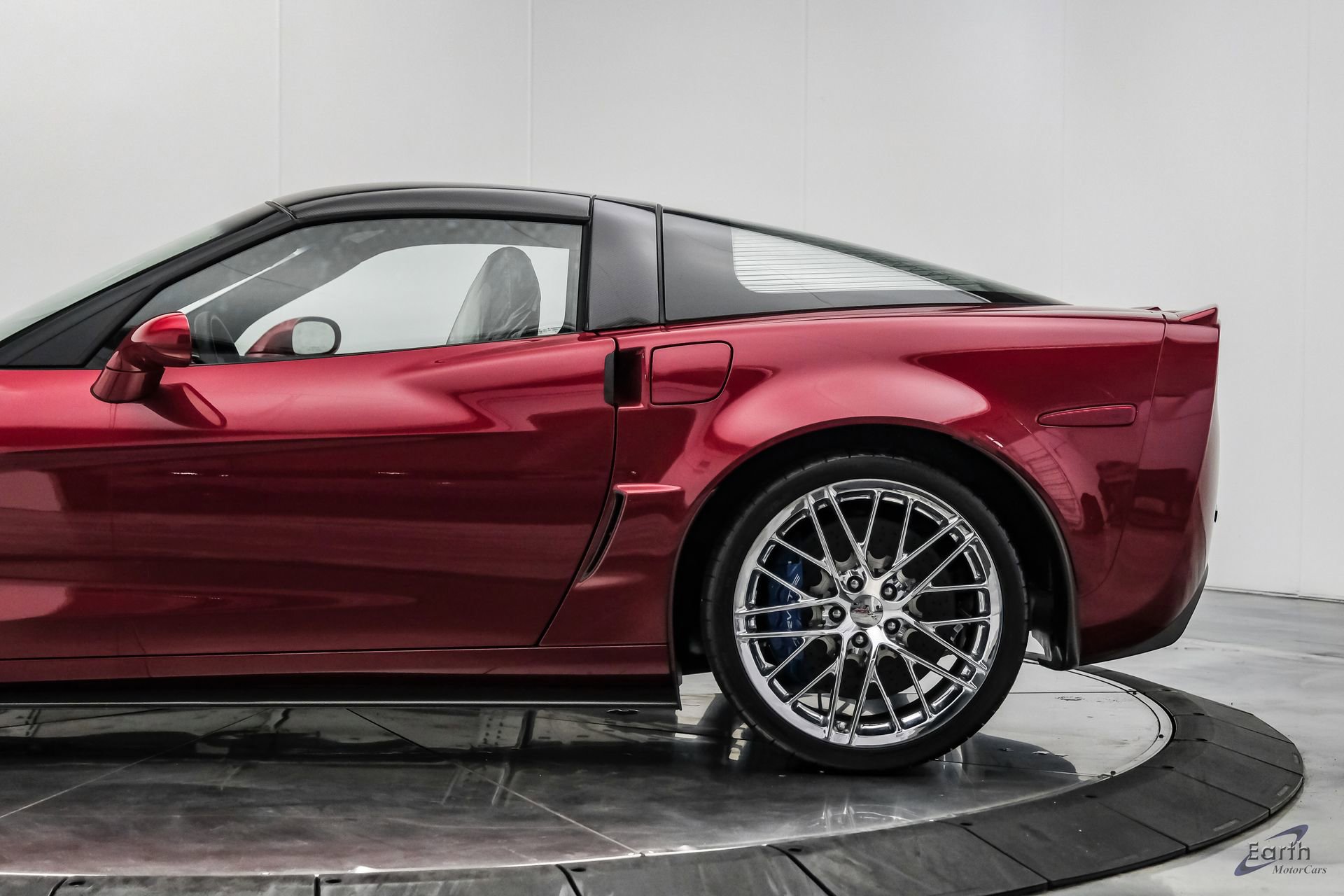 Used 2010 Chevrolet Corvette ZR1 w/ Preferred Equipment Group RWD image 10