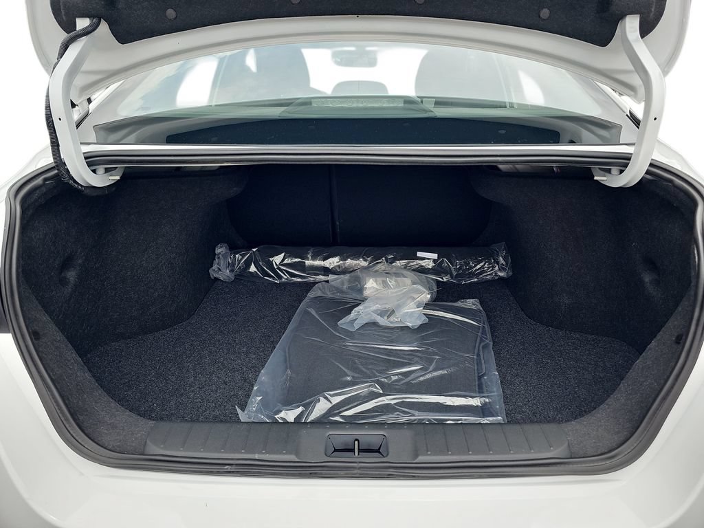 Used 2025 Nissan Sentra S FWD image 28