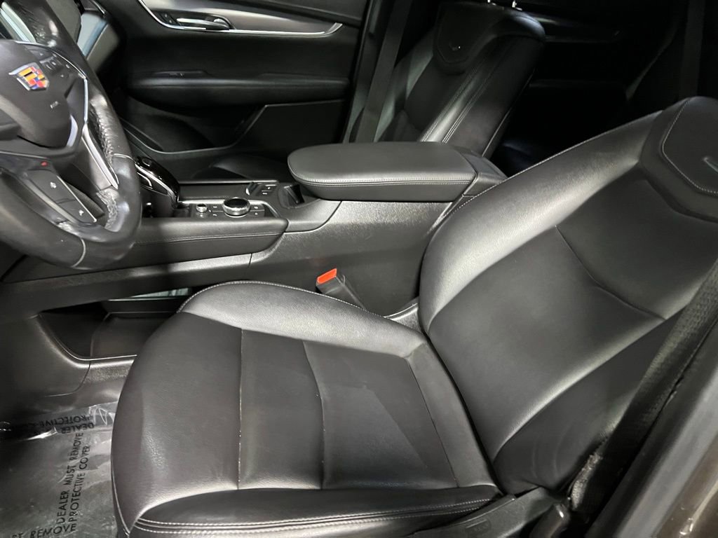 Used 2020 Cadillac XT5 Luxury image 20