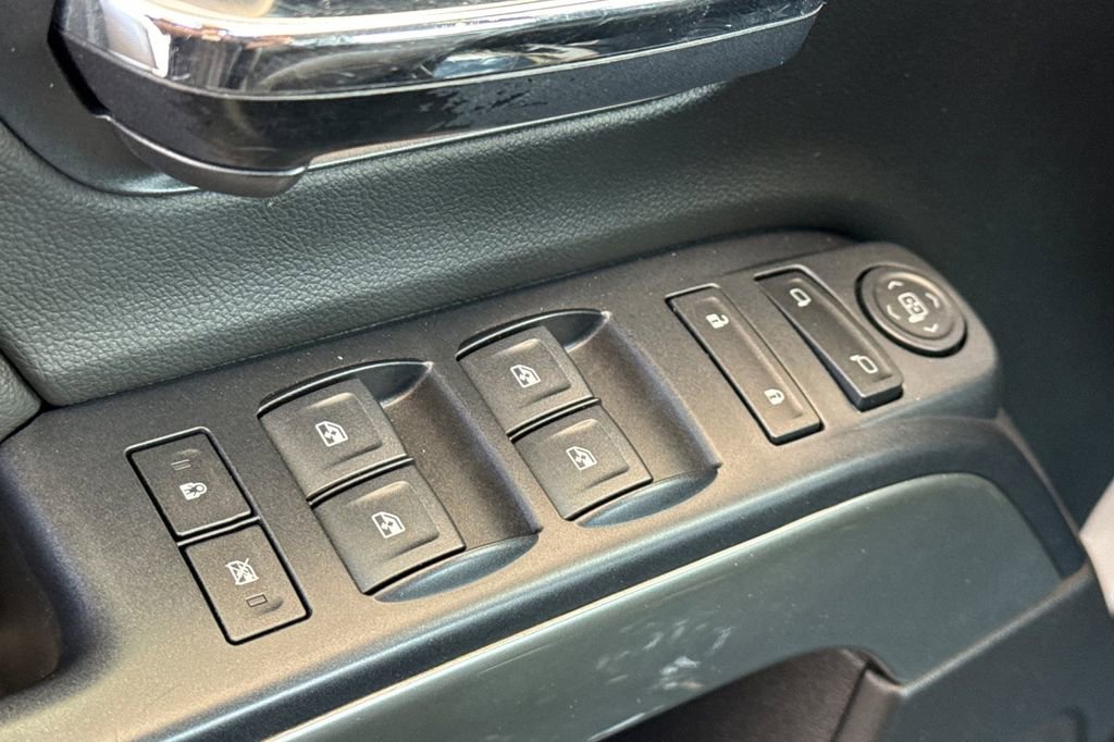 Used 2018 Chevrolet Silverado 2500 LT w/ All Star Edition image 15