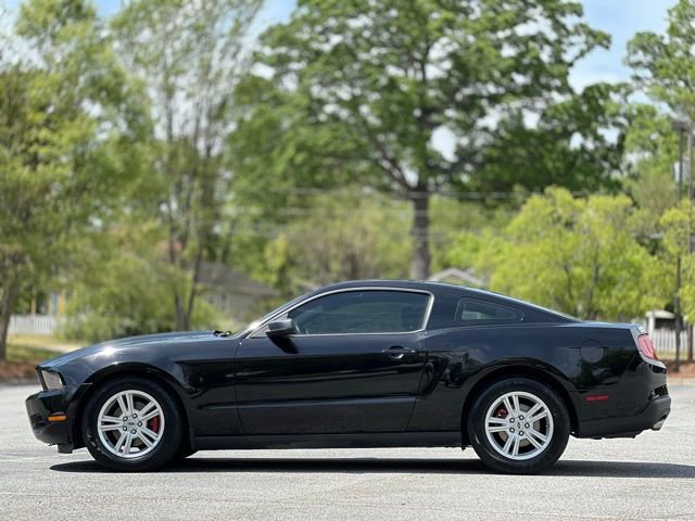 Used 2012 Ford Mustang Coupe RWD image 8
