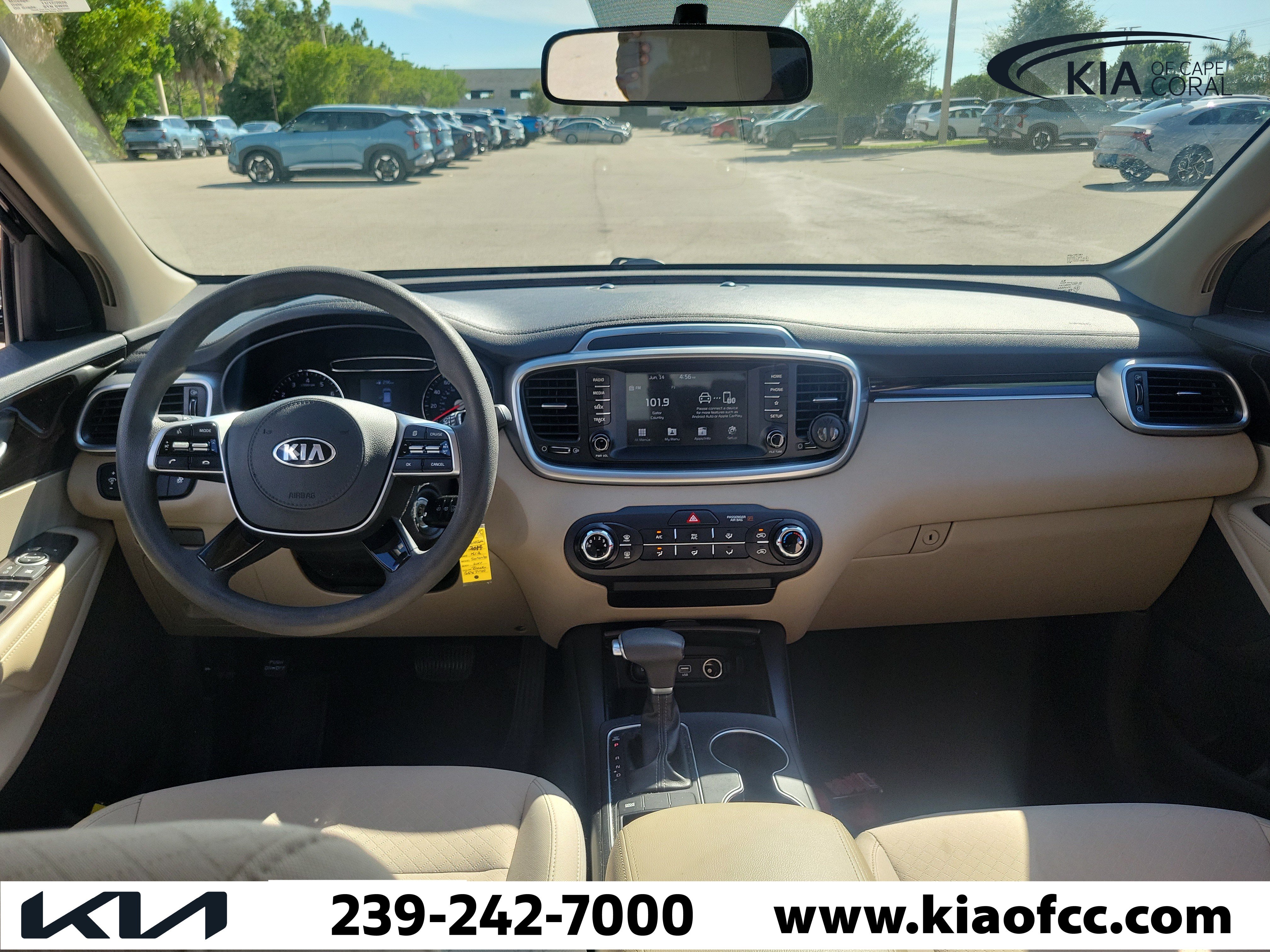 Used 2019 Kia Sorento FWD image 18