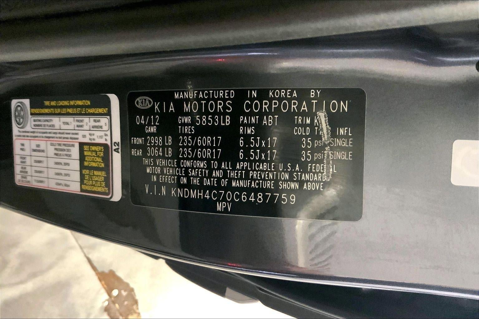 Used 2012 Kia Sedona EX w/ Luxury Pkg image 32