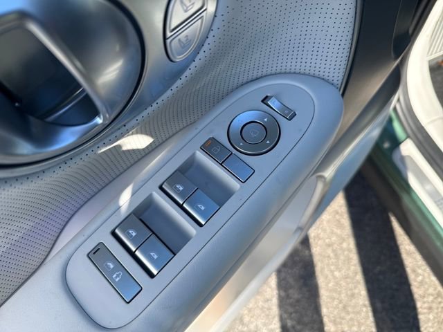 New 2026 Hyundai Ioniq 9 Calligraphy image 11