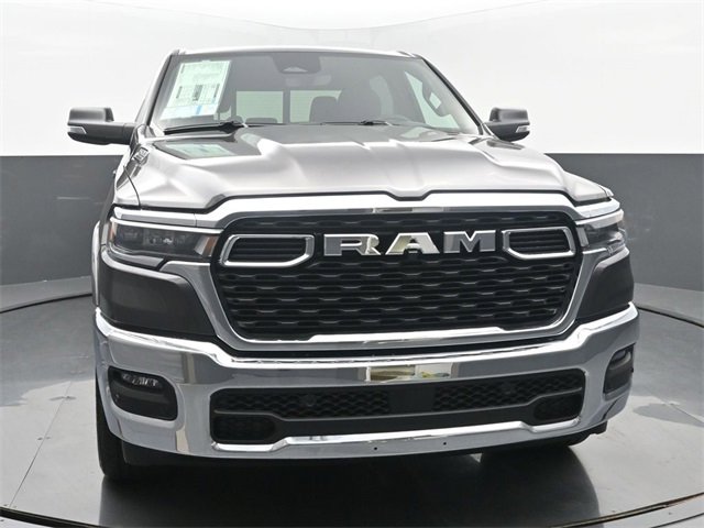 New 2026 RAM 1500 4x4 Crew Cab image 8