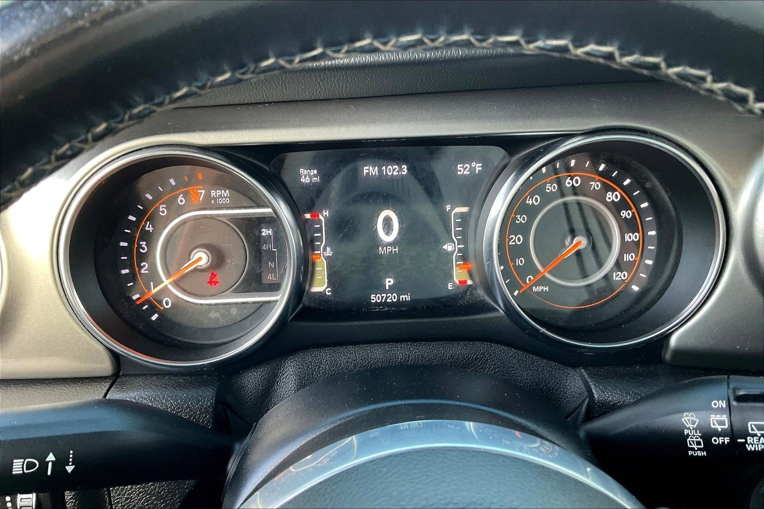 Used 2019 Jeep Wrangler Unlimited Sahara image 18