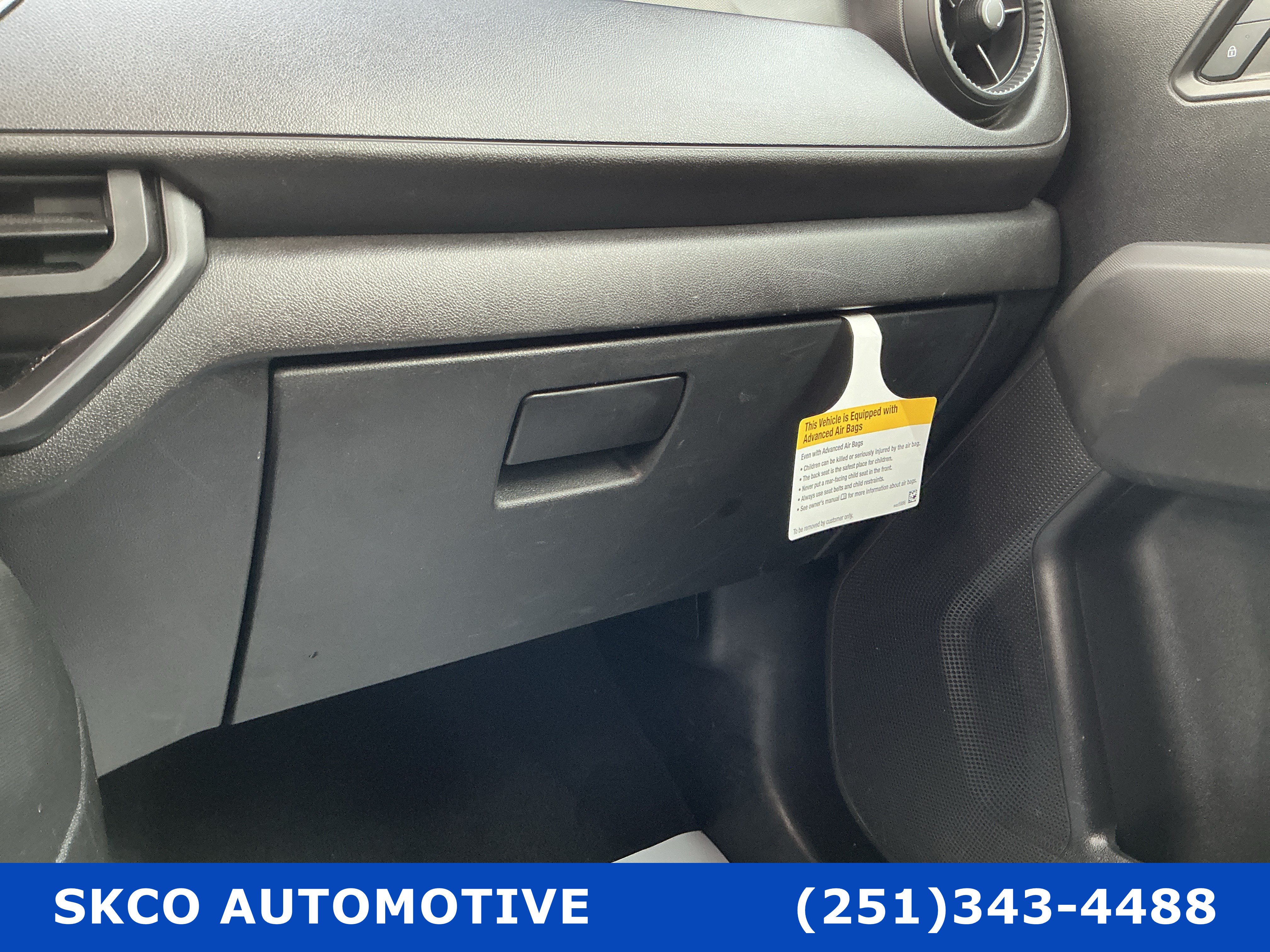 Used 2023 Chevrolet Colorado W/T RWD image 24