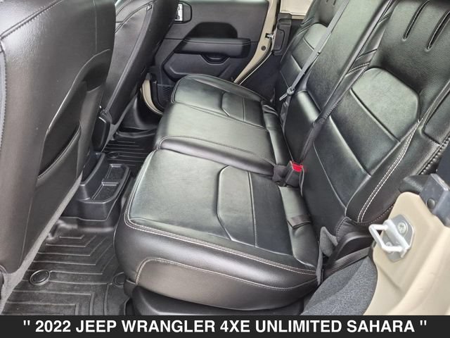 Used 2022 Jeep Wrangler Unlimited Sahara w/ Cold Weather Group AWD/4WD image 28