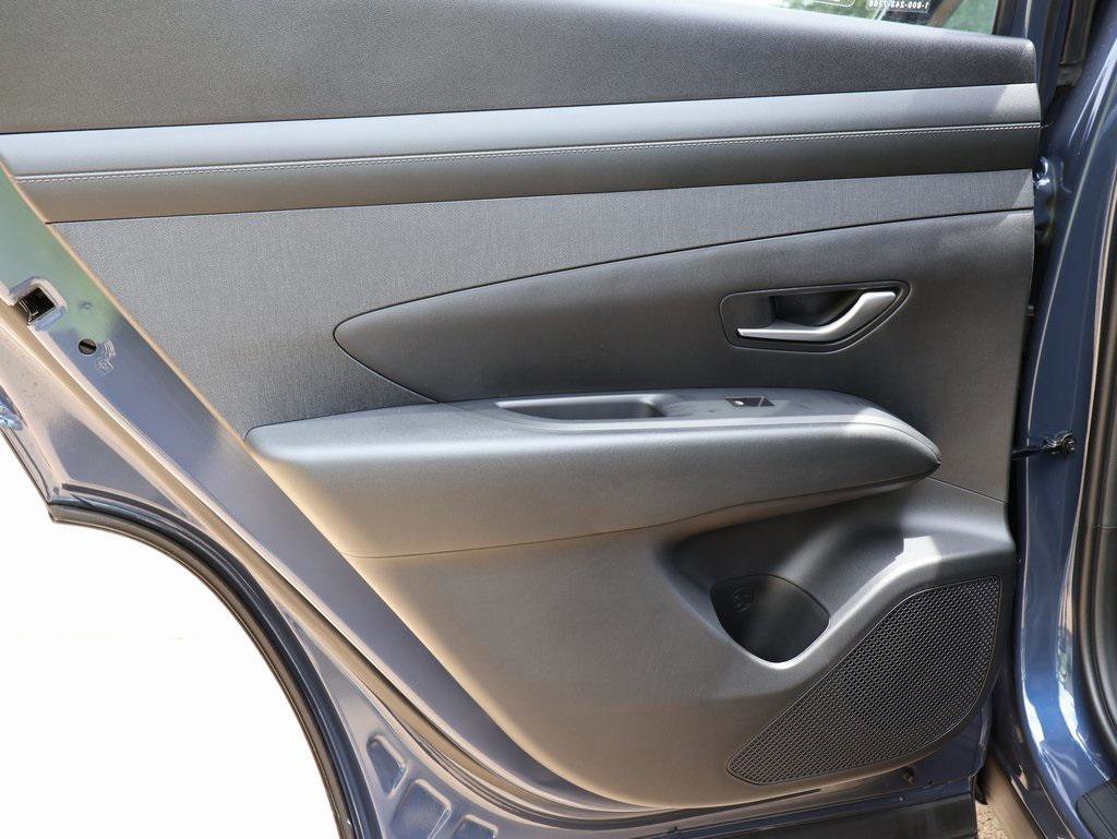 New 2025 Hyundai Tucson SEL image 18