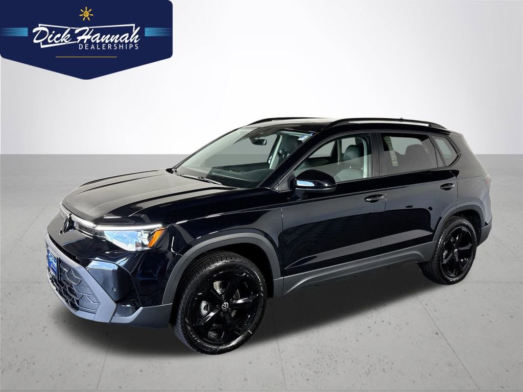 New 2025 Volkswagen Taos SE image 1