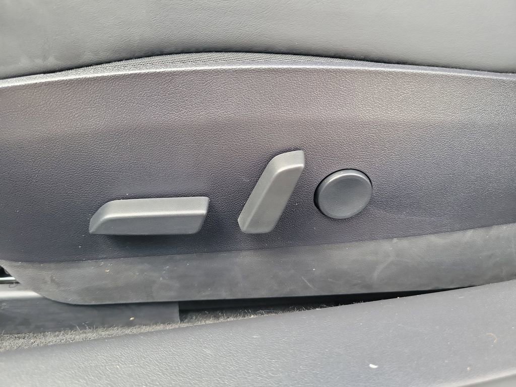 Used 2018 Tesla Model 3 Long Range image 20