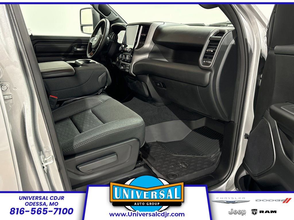New 2025 RAM 1500 Tradesman AWD/4WD image 24