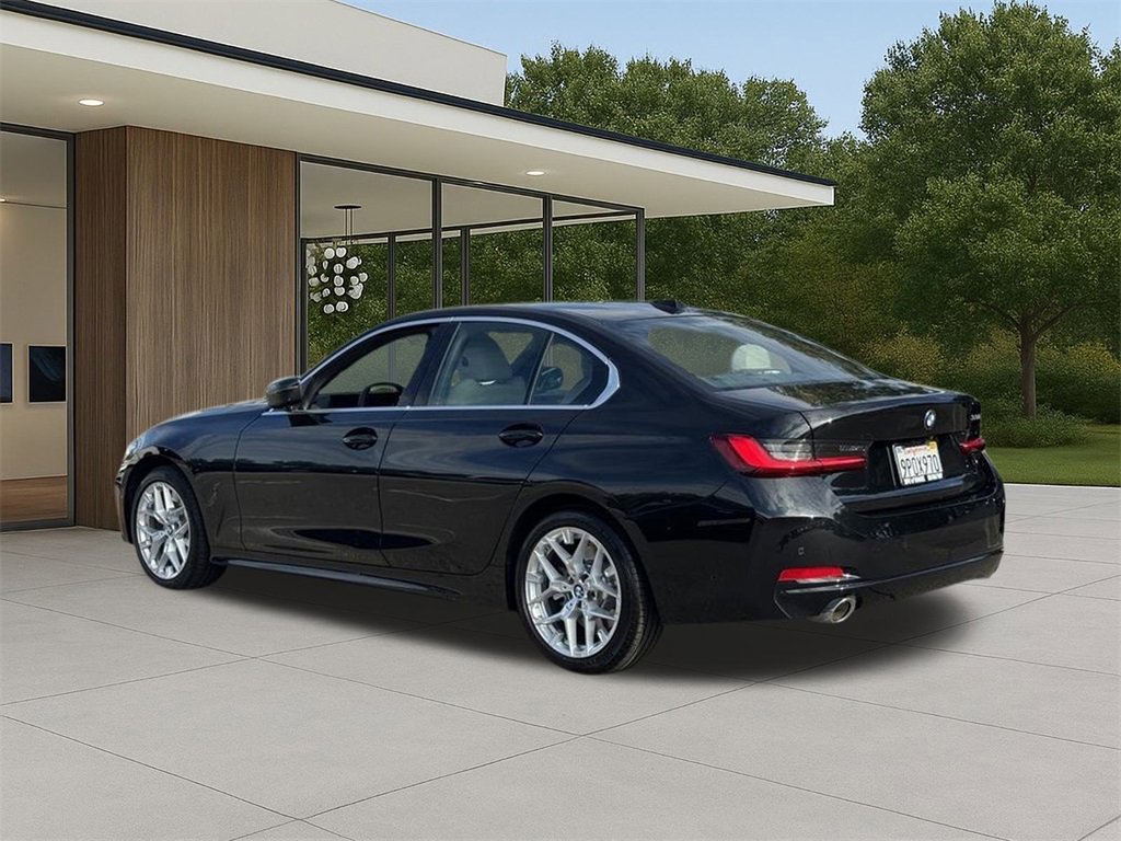 Used 2025 BMW 330i Sedan w/ Premium Package image 11