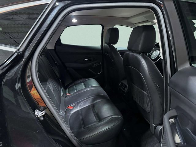 Used 2018 Jaguar E-PACE SE image 27