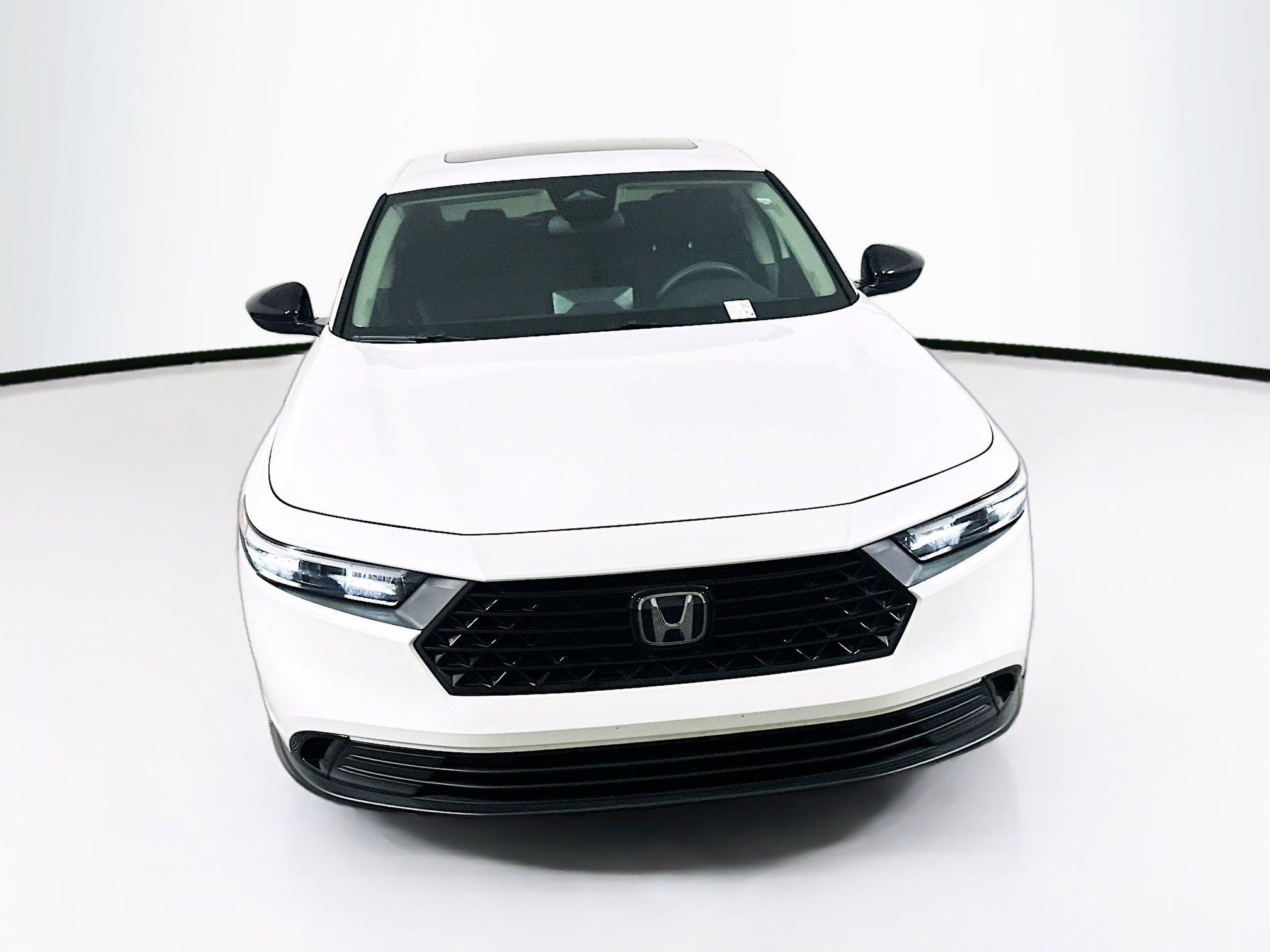 Used 2025 Honda Accord SE image 2