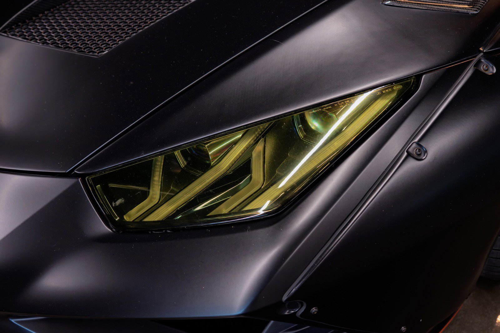 Used 2015 Lamborghini Huracan LP 610-4 image 20