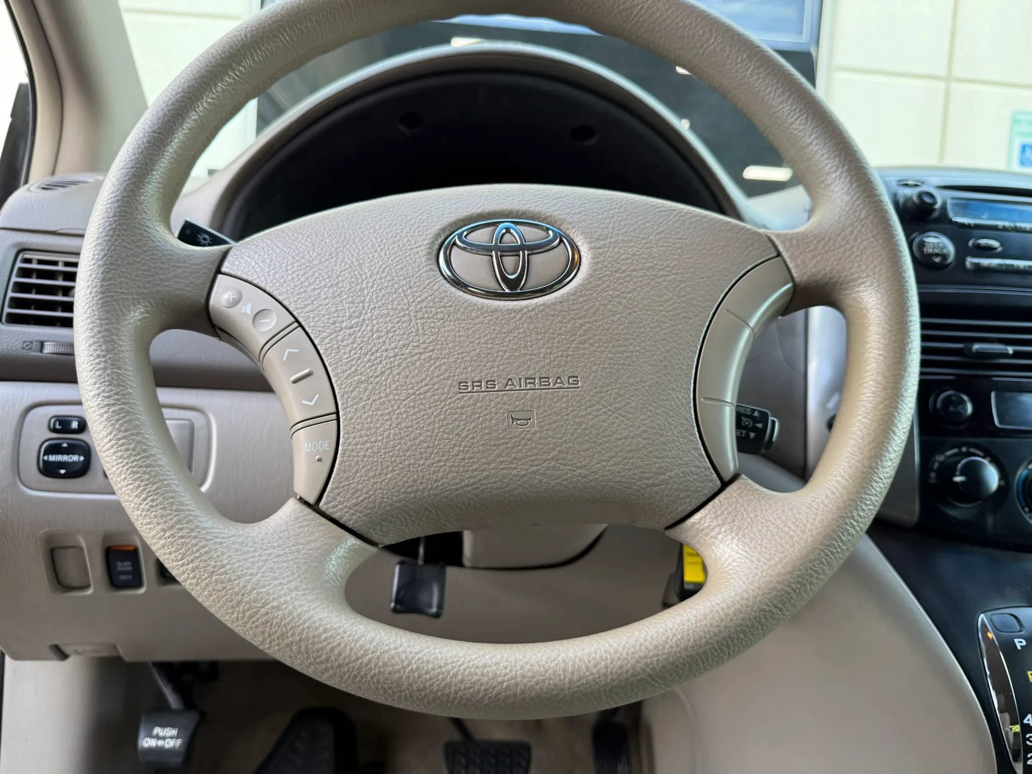 Used 2006 Toyota Sienna LE AWD/4WD image 26