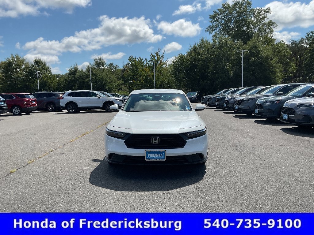 Certified 2023 Honda Accord LX image 2