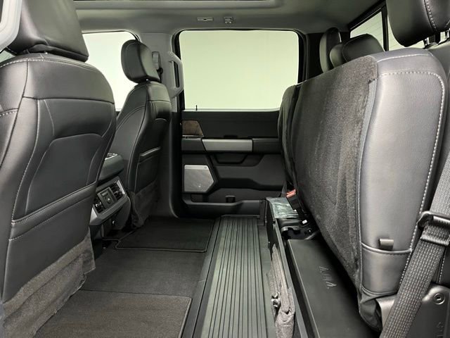 Used 2024 Ford F350 Lariat w/ Tremor Off-Road Package AWD/4WD image 43