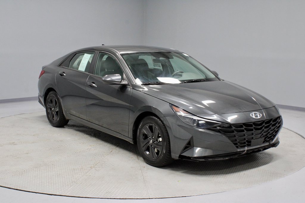 Used 2021 Hyundai Elantra SEL w/ Convenience Package