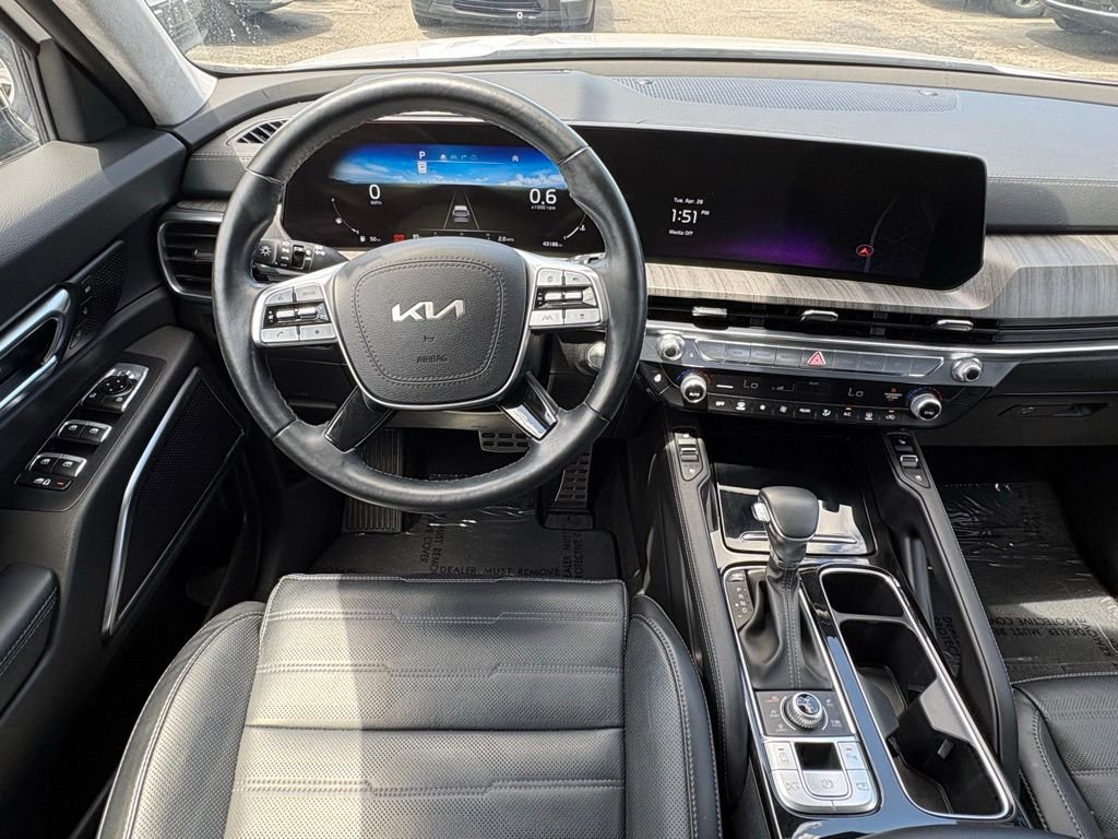 Used 2024 Kia Telluride SX Prestige AWD/4WD image 16