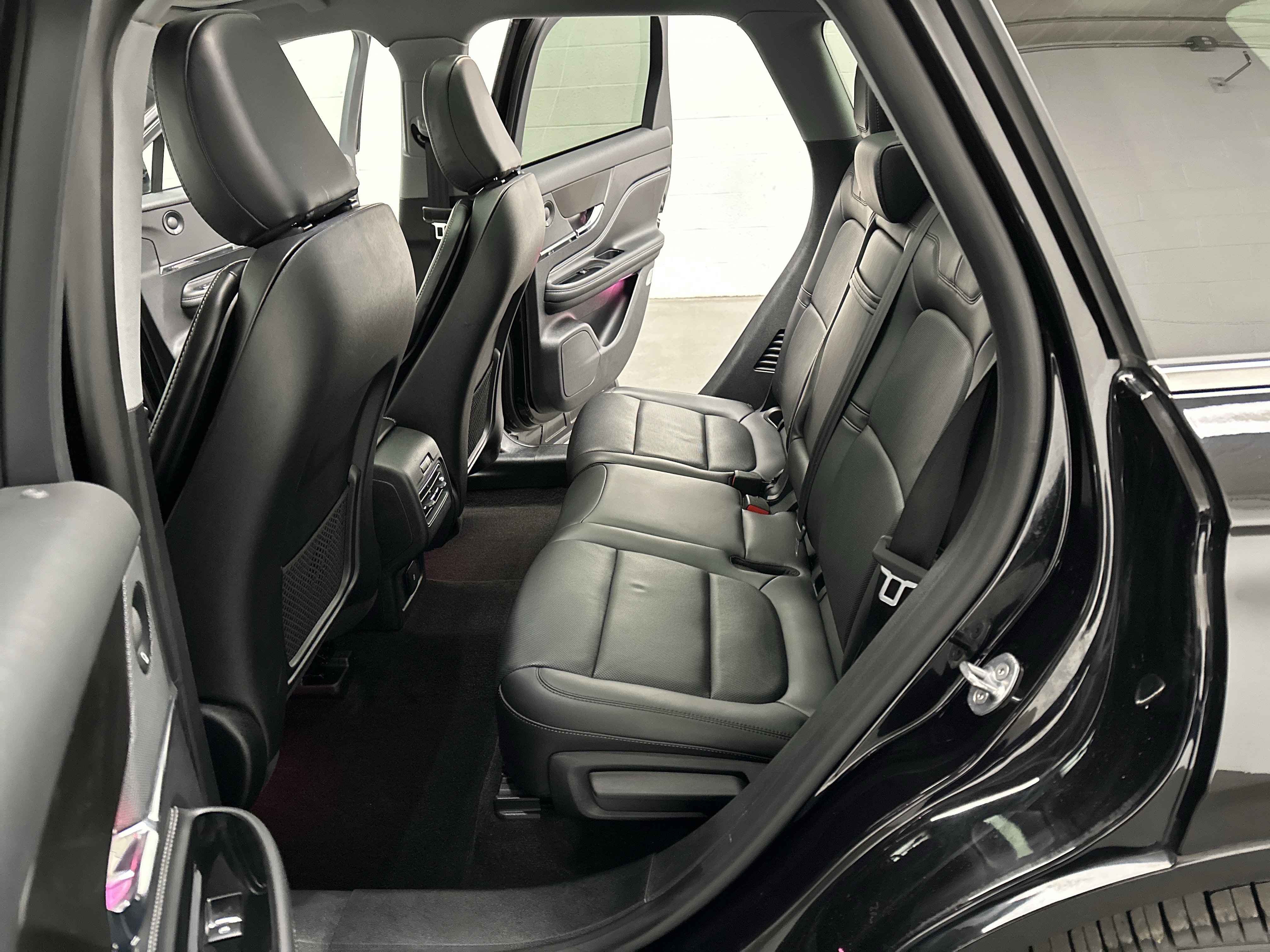 Used 2021 Lincoln Corsair Reserve w/ Equipment Group 201A image 24