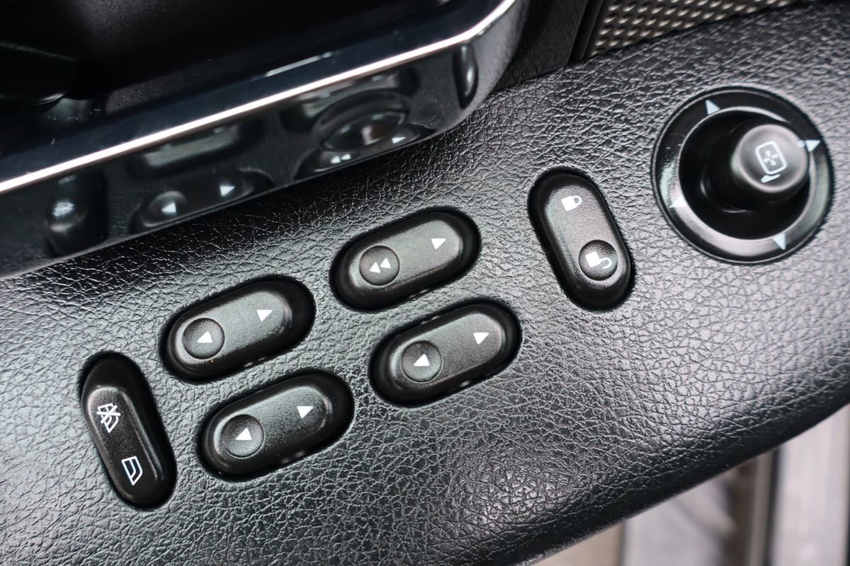 Used 2004 Ford F150 XLT AWD/4WD image 27