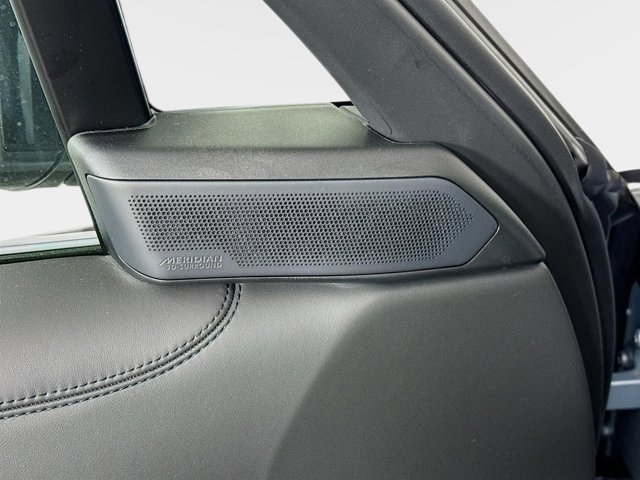 New 2026 Land Rover Range Rover SE image 21