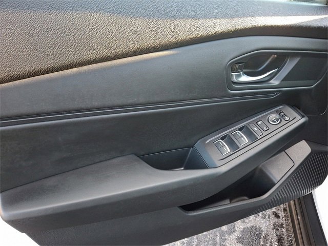 Used 2023 Honda Accord EX image 12