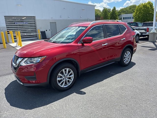 Used 2017 Nissan Rogue SV w/ SV Premium Package AWD/4WD image 17