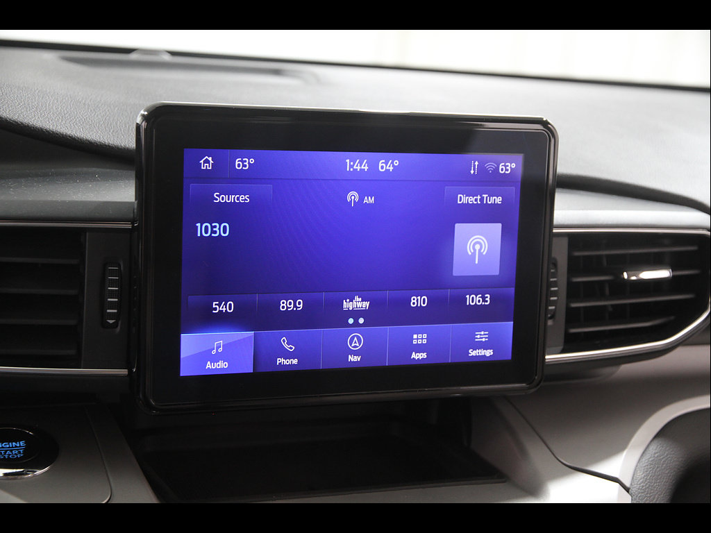 Used 2023 Ford Explorer XLT w/ Equipment Group 202A AWD/4WD image 11