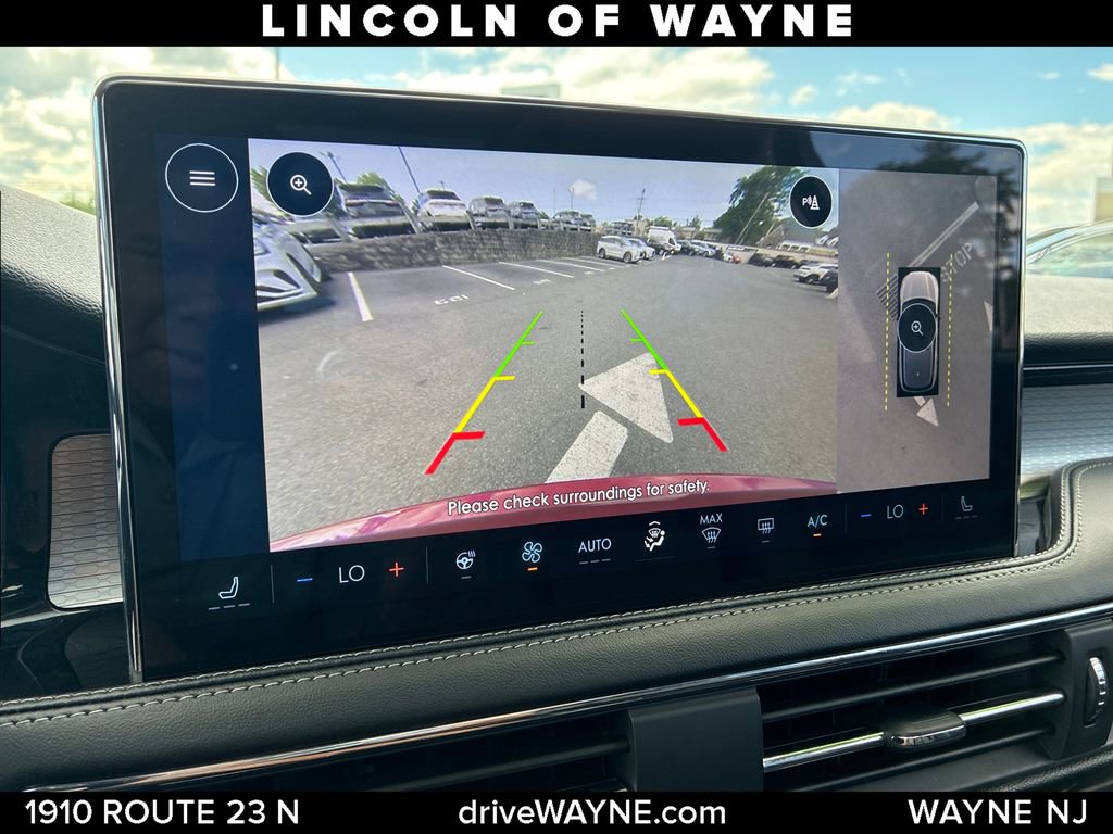 Used 2024 Lincoln Corsair AWD w/ Equipment Group 101A image 19