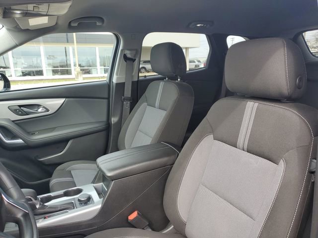 Certified 2024 Chevrolet Blazer LT w/ Convenience Package FWD image 5
