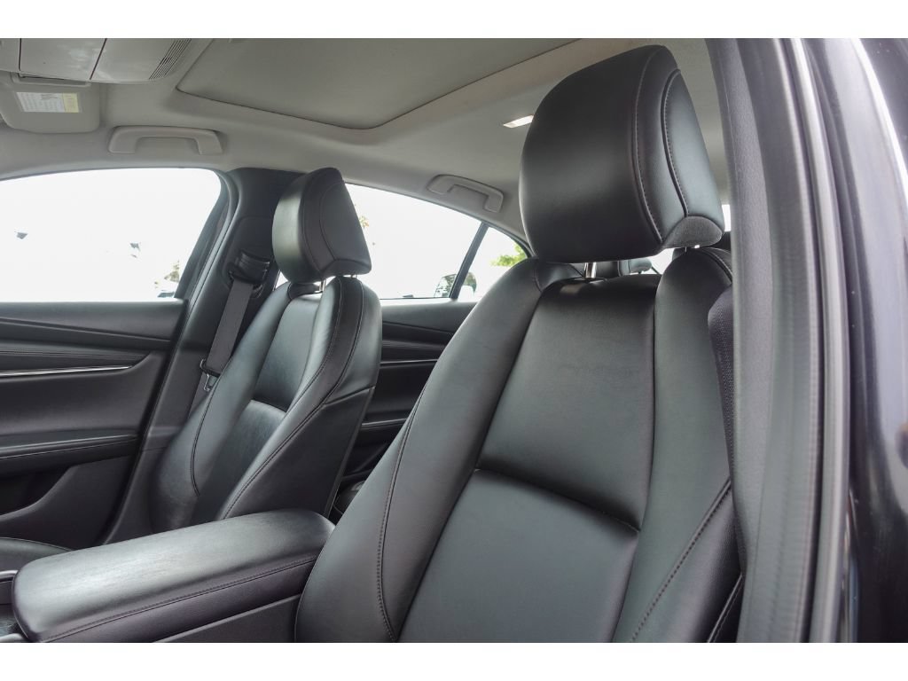 Used 2025 MAZDA MAZDA3 s FWD image 10