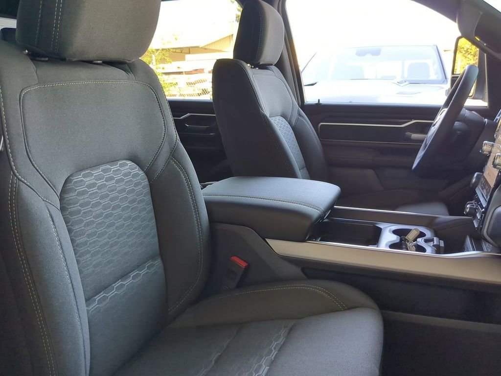 New 2026 RAM 1500 Big Horn AWD/4WD image 8