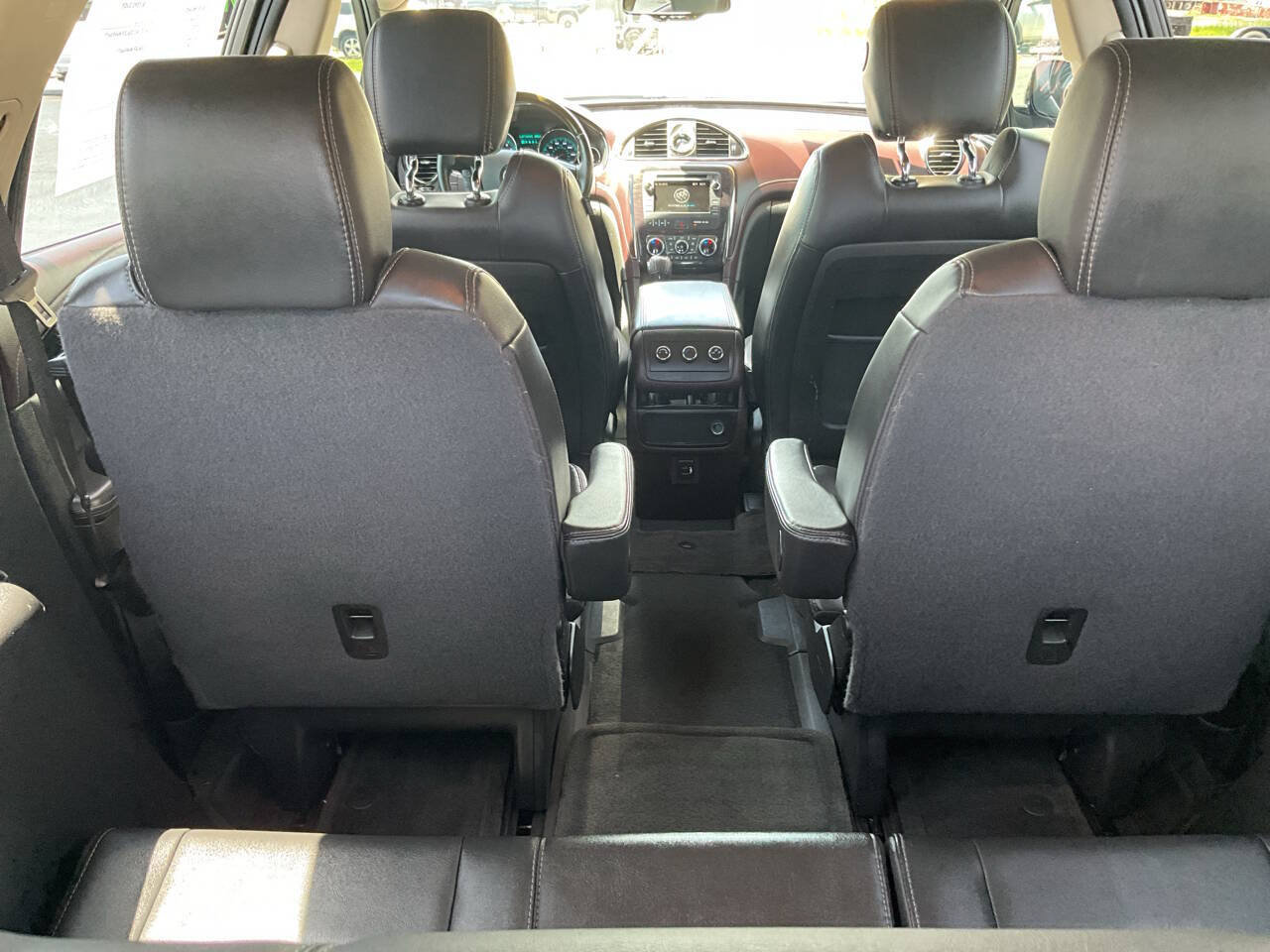 Used 2017 Buick Enclave Leather AWD/4WD image 25