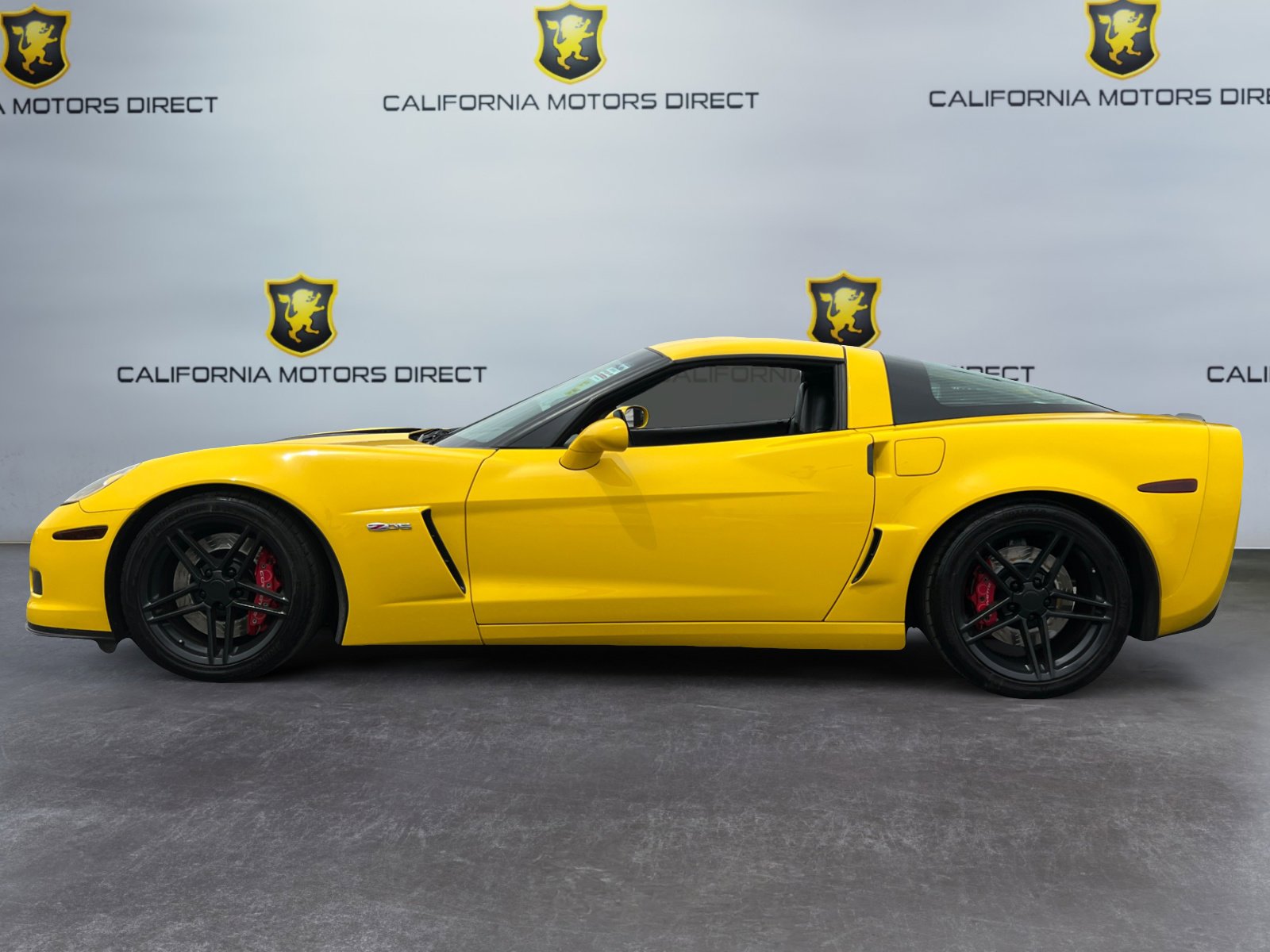 Used 2007 Chevrolet Corvette Z06 w/ Preferred Equipment Group image 2
