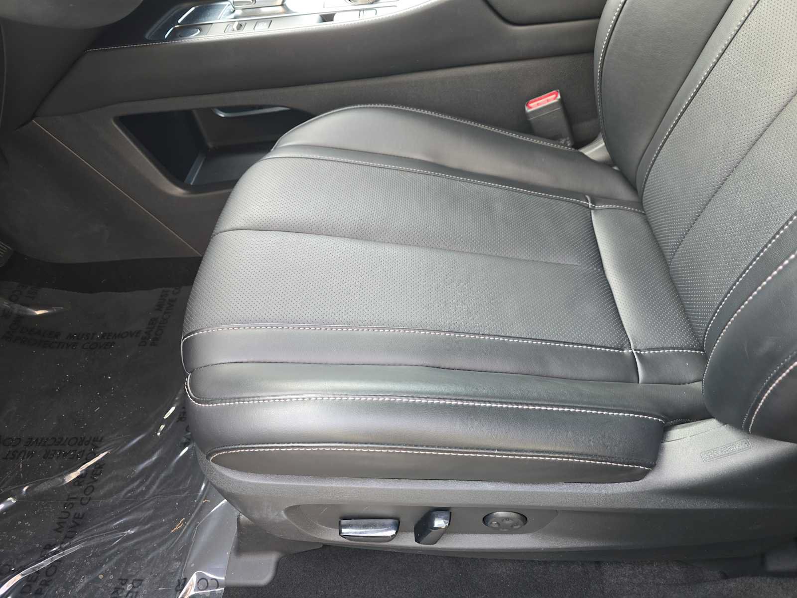 Used 2025 INFINITI QX60 Luxe FWD image 16