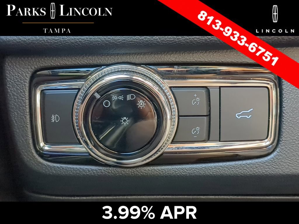 Certified 2020 Lincoln Navigator L Reserve w/ Luxury Package image 28